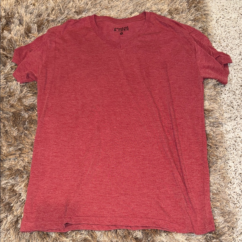 Men's seeded & SEWN Red T-Shirt